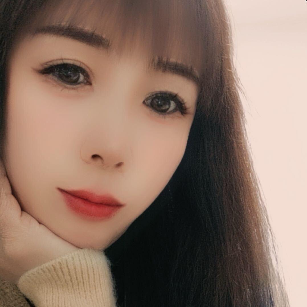 🐉姐缺的不是空气，昰霸气 🫦