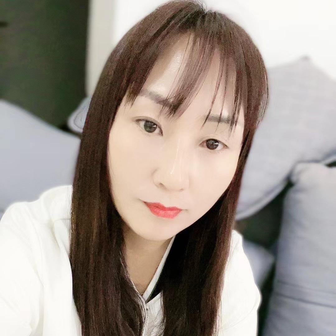 @黄芹