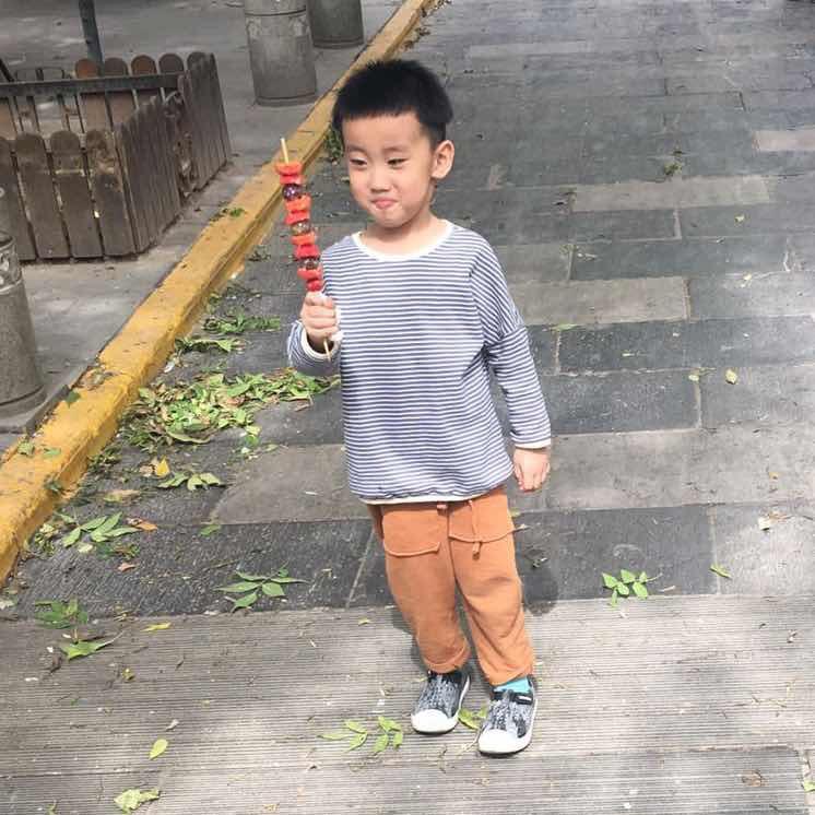 依依哒