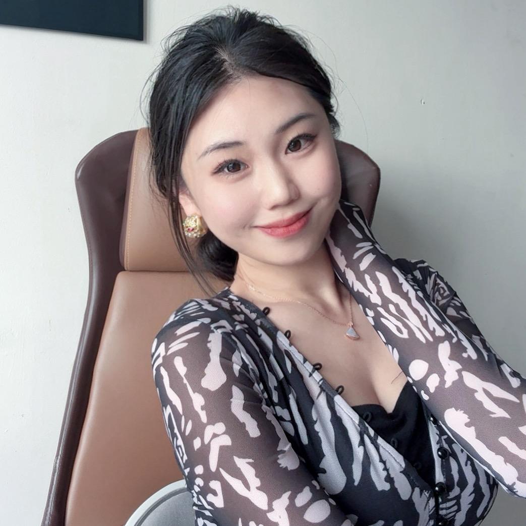 Lu茜