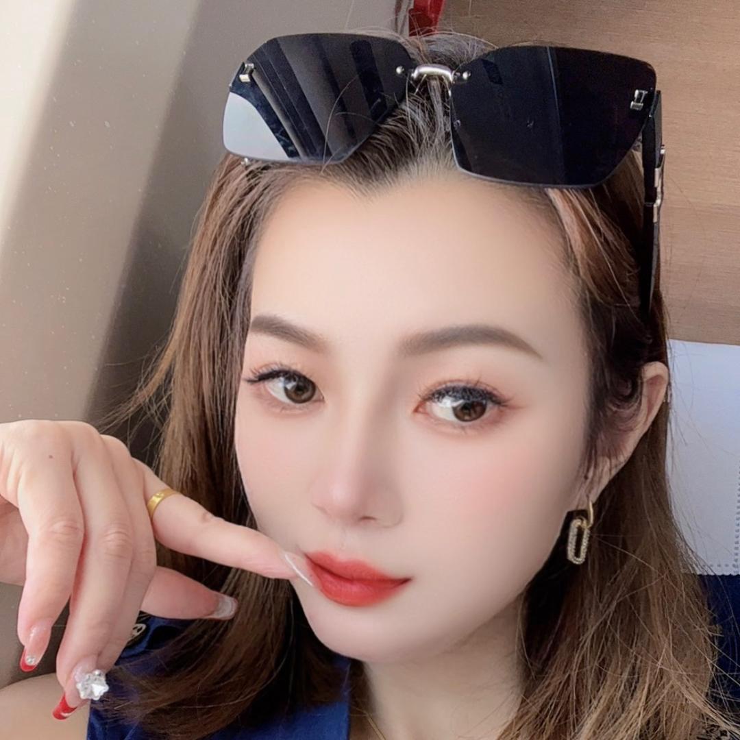 艳子🌈