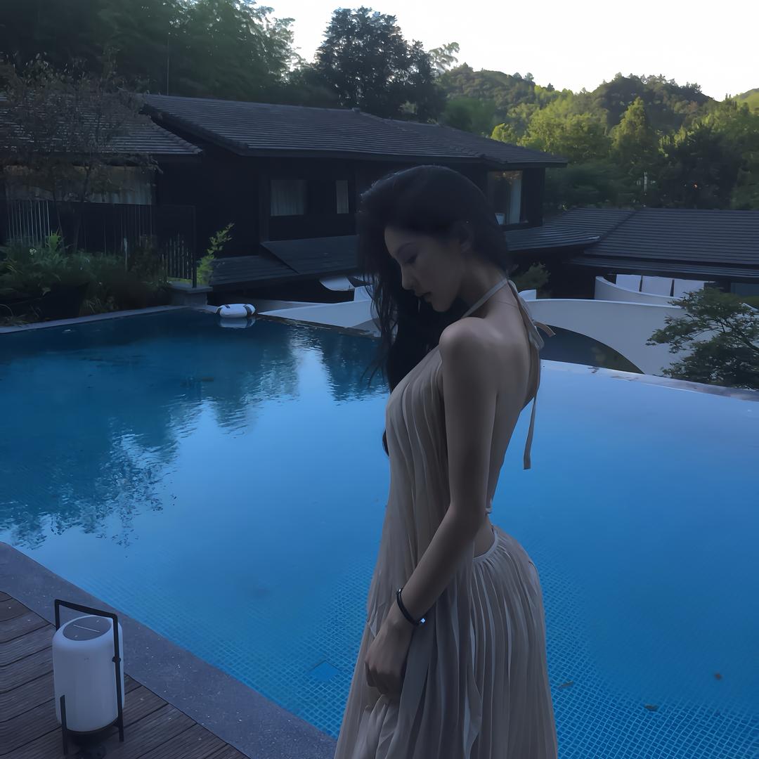 沈一一