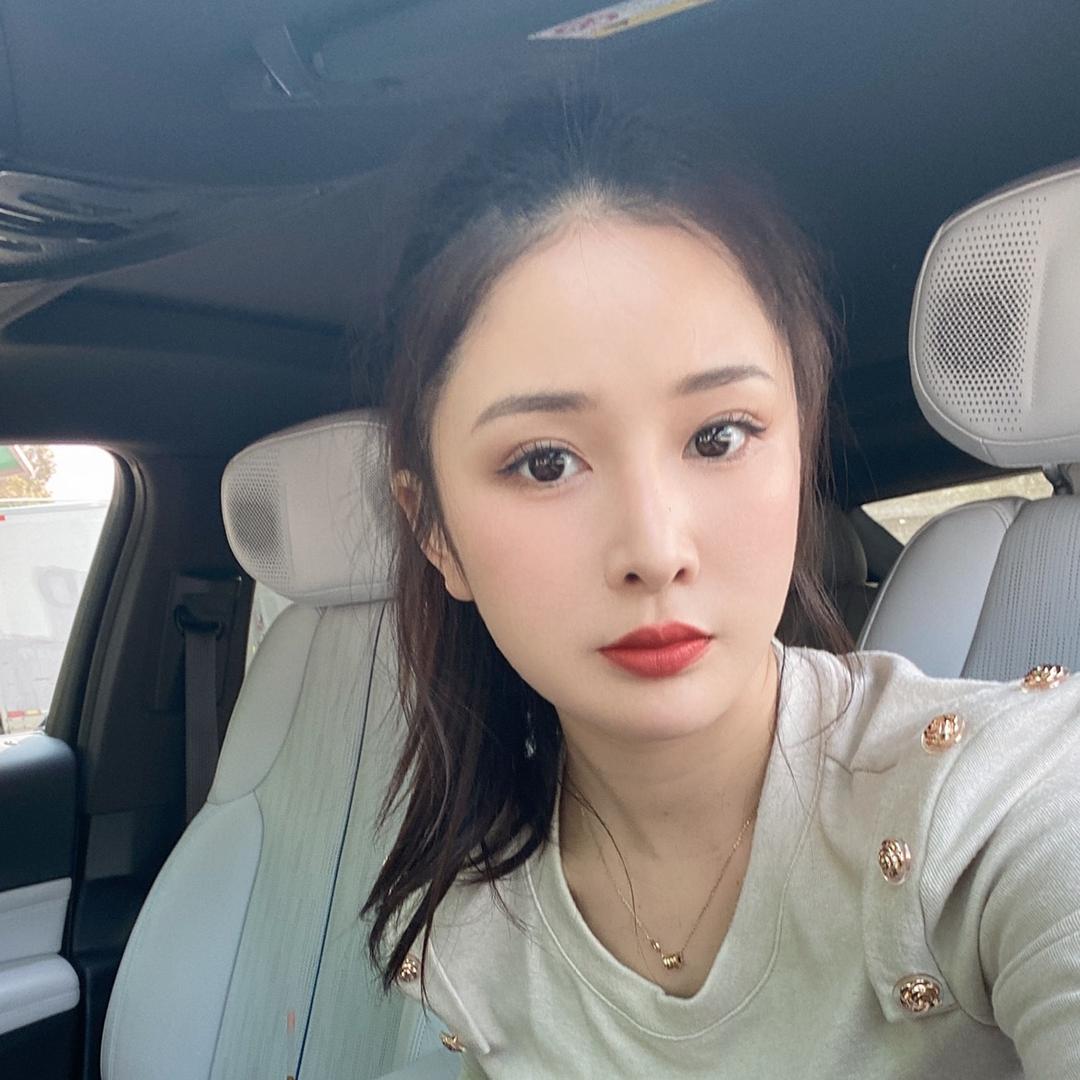 凯莉斯卡女装