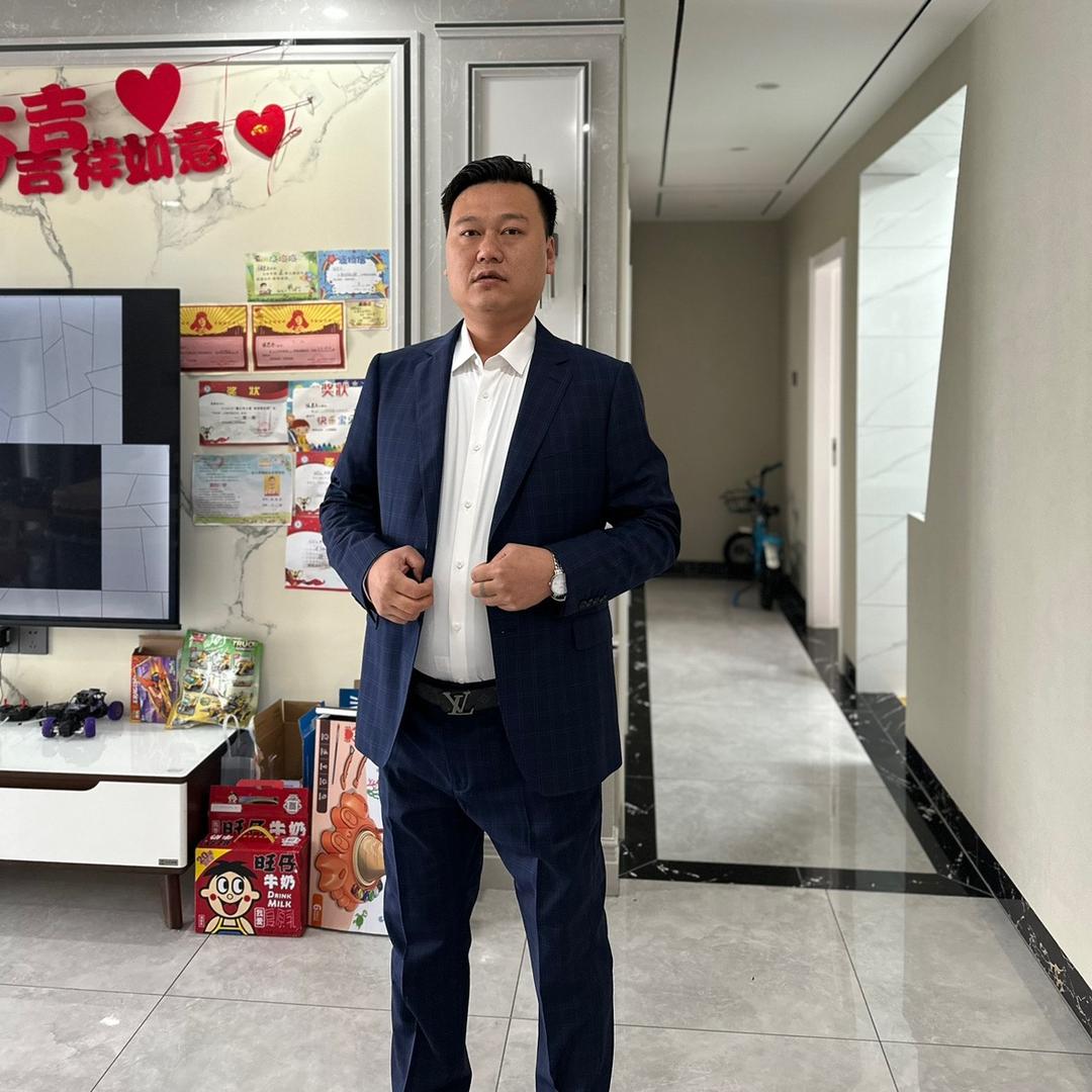 王家芳靓仔