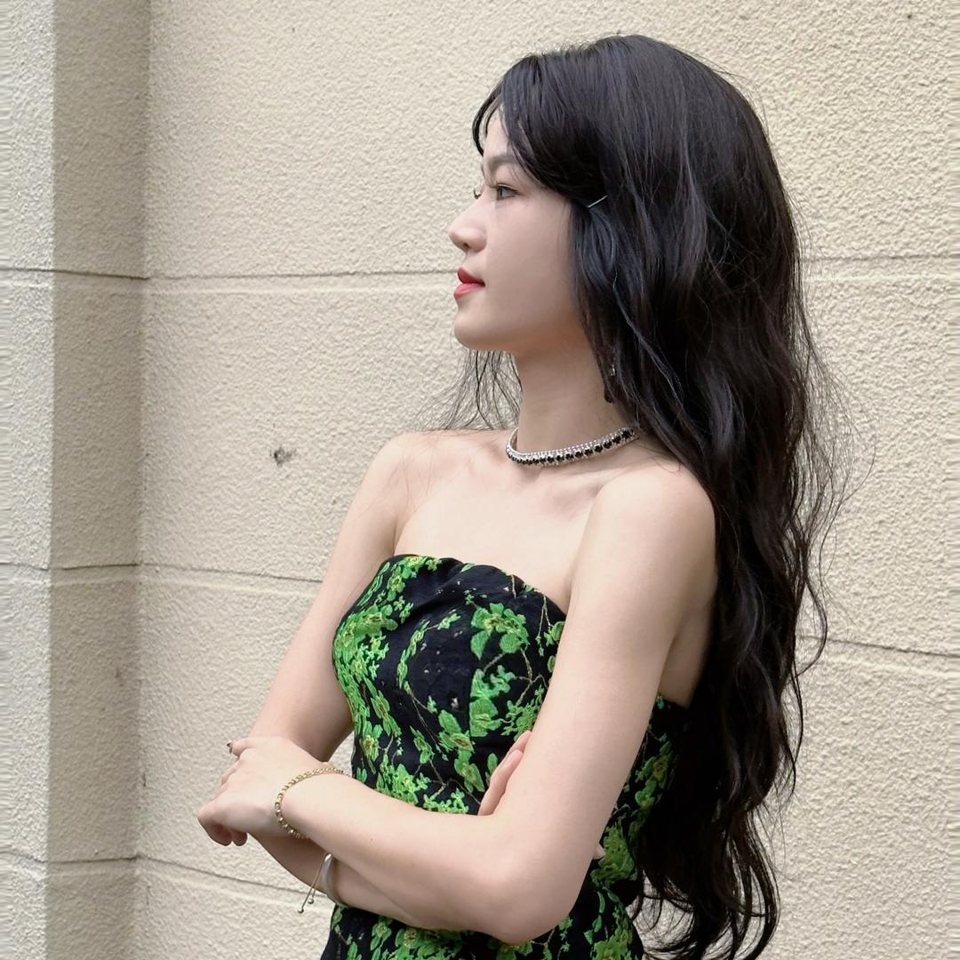 小贝是个粘人精