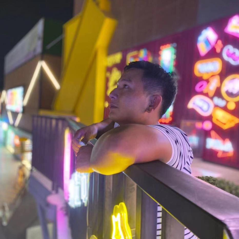 睿@哲