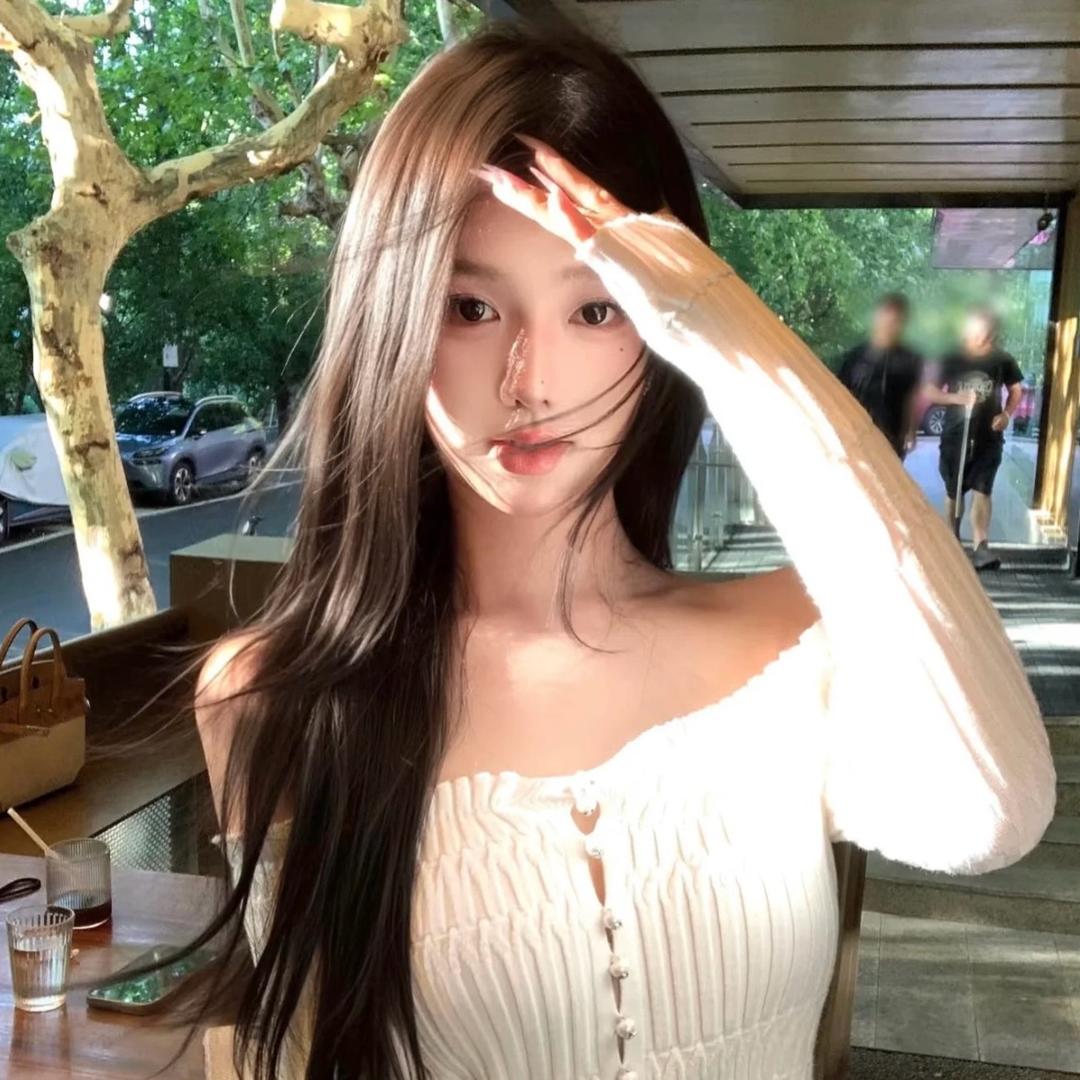Lucky小桃
