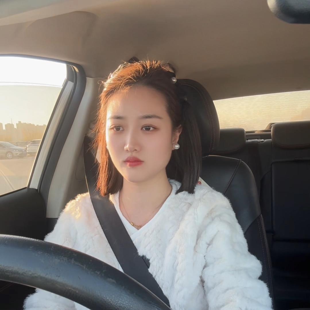 跑车的小懒懒