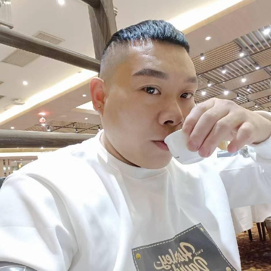 一辈子爱你。