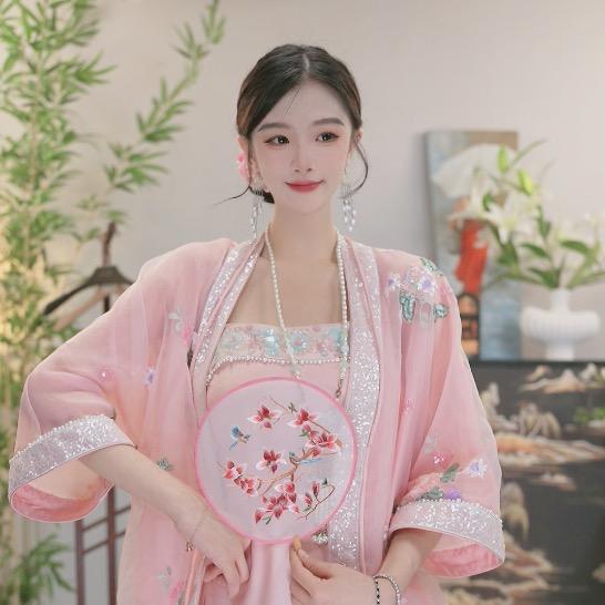代佳莉国风设计女装