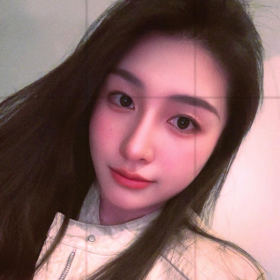 千足行鞋店(白马环球港店)官方号