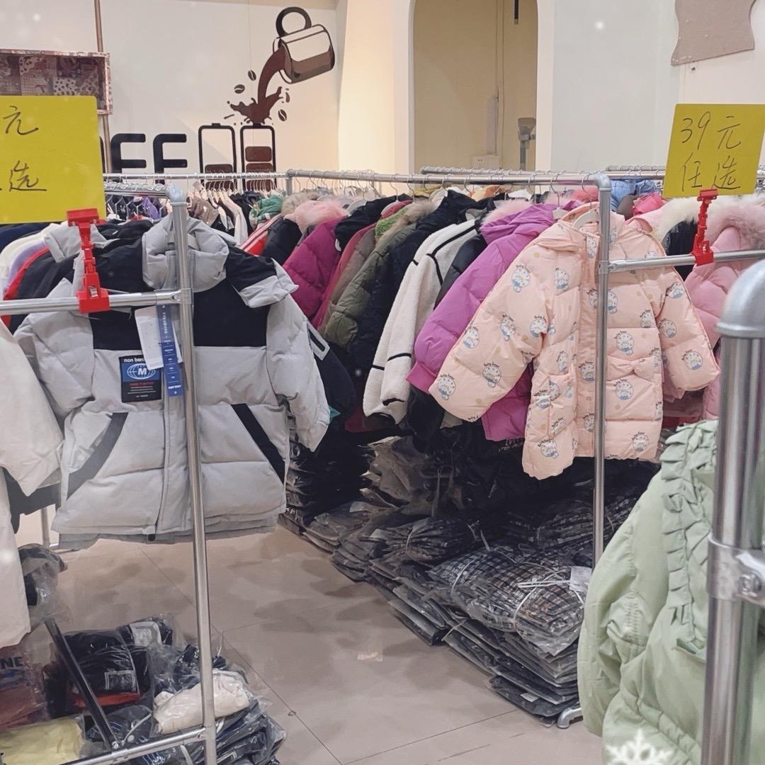 大童小意童装店