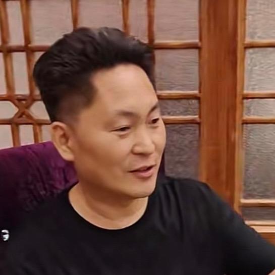 伊川张哥晚安家居