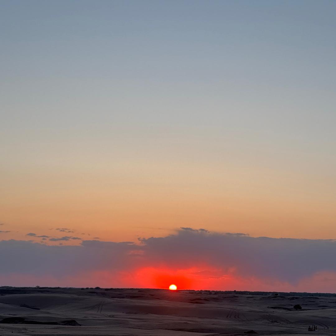 自由的风吹遍祖国