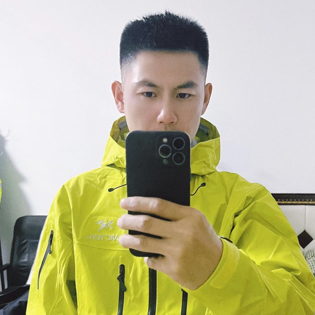 小斌的👨