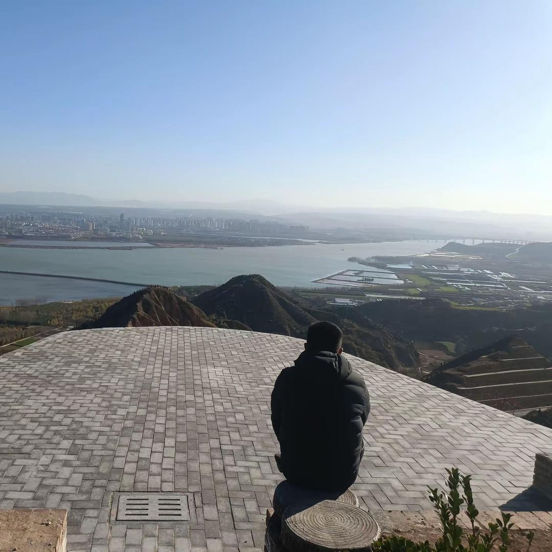 斑麟物社