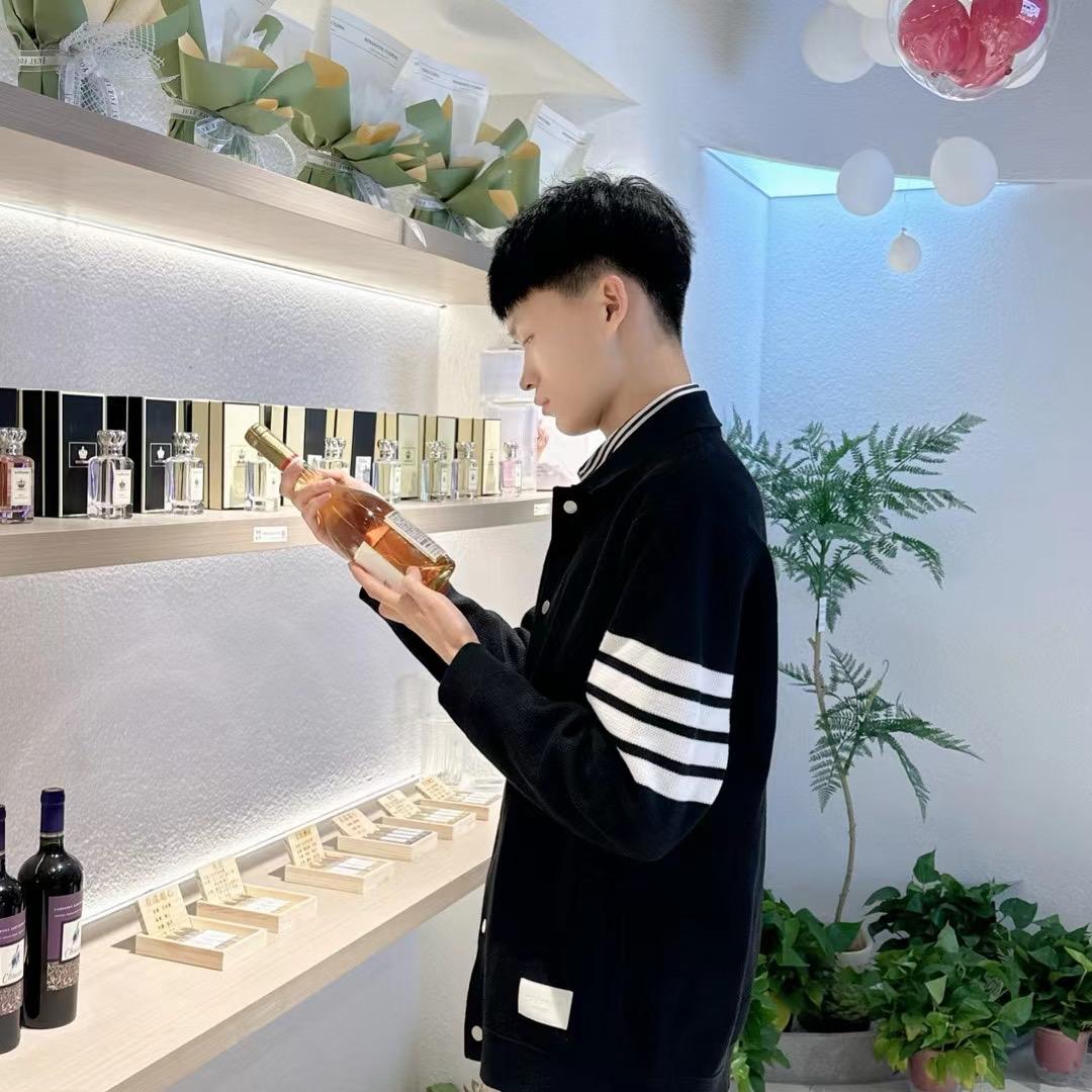 一米八三