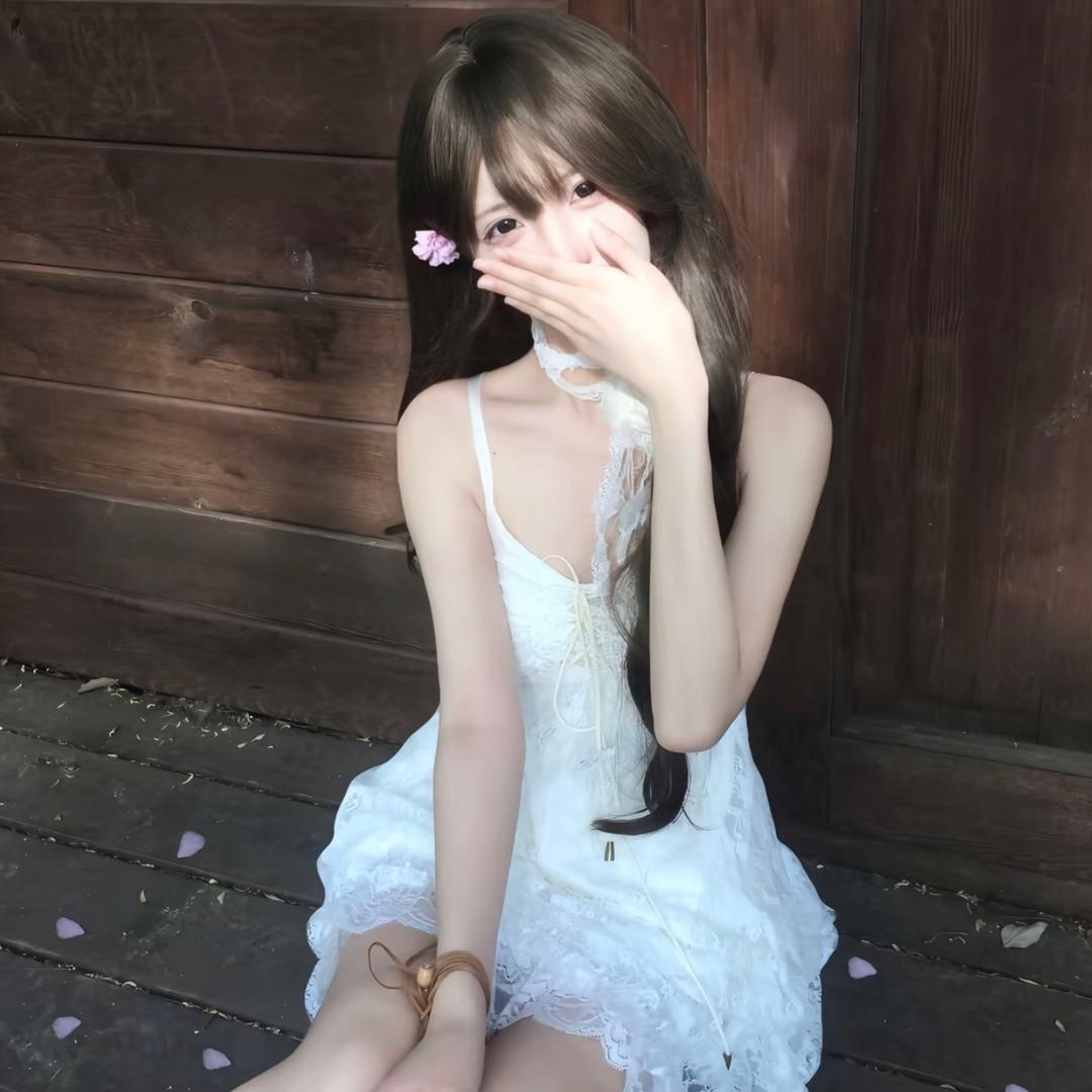 沈欣茹.