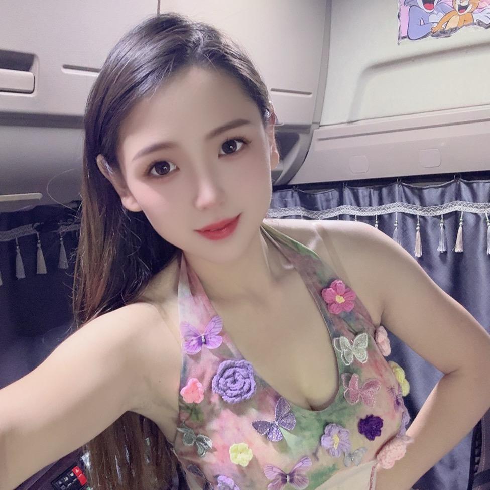 卡车小雨