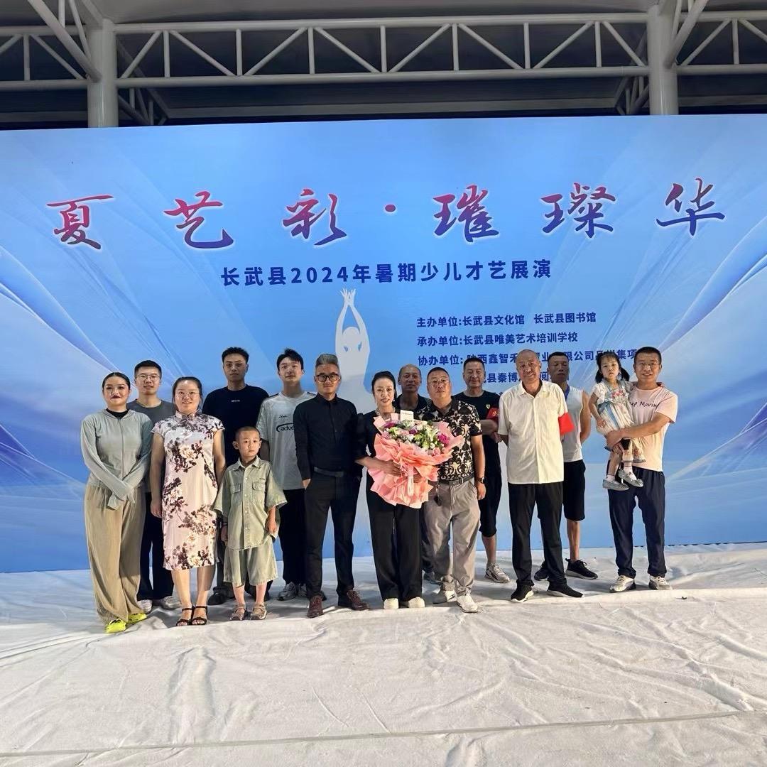 不负韶华，唯有奋斗！