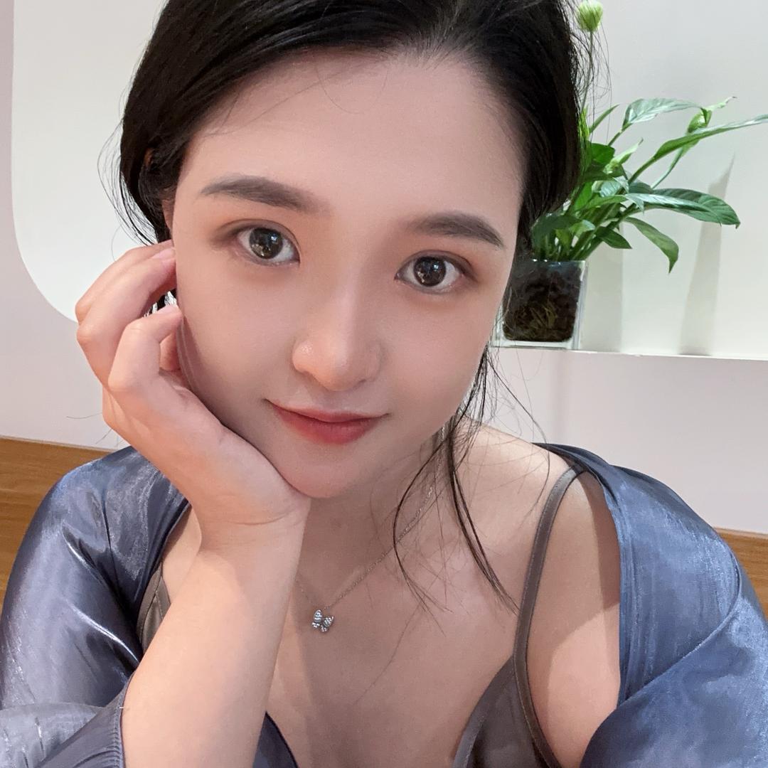 卖领克的小狮子🦁