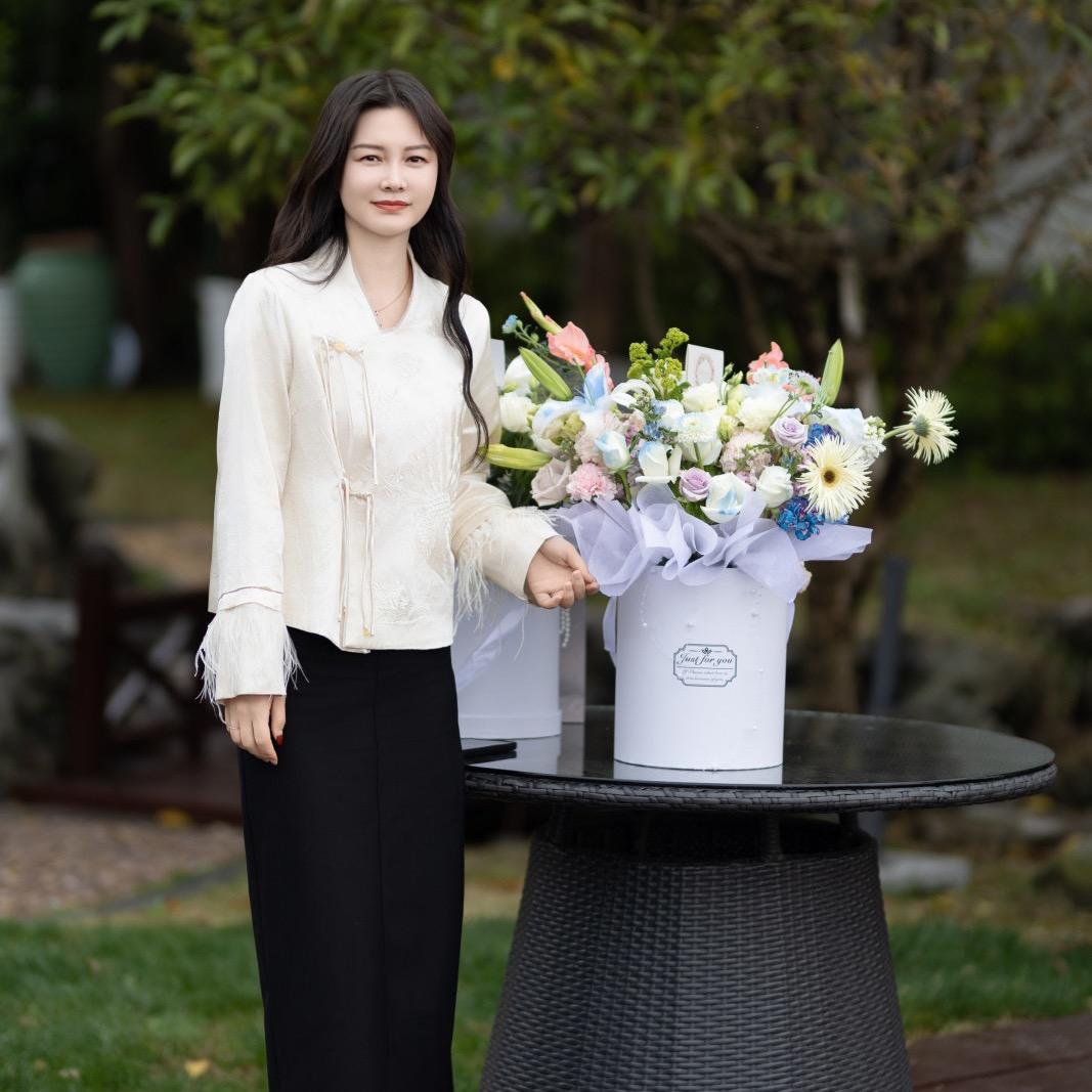 淑霞精品女装