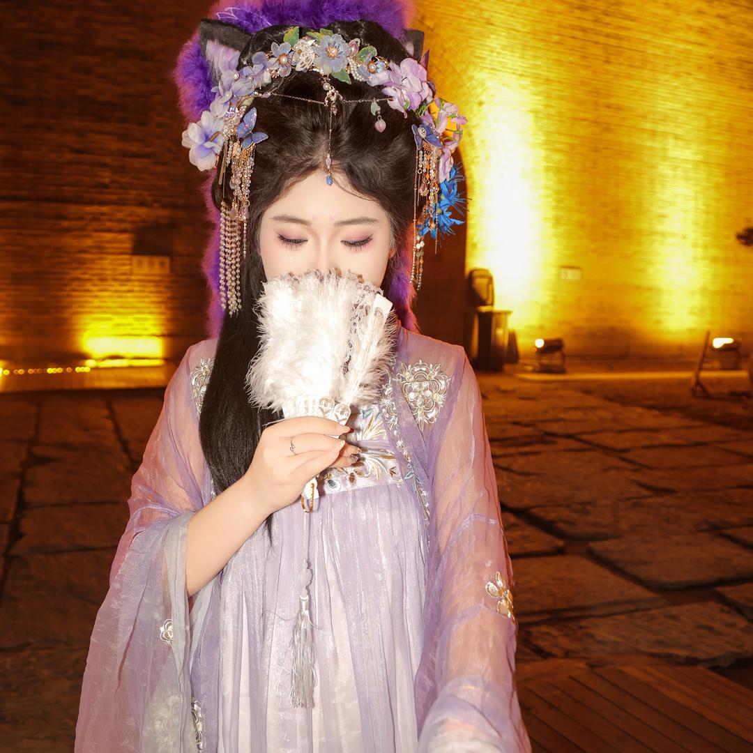 1来到火山口的幸运鱼蛋