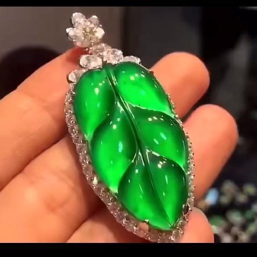 翠玉翡翠