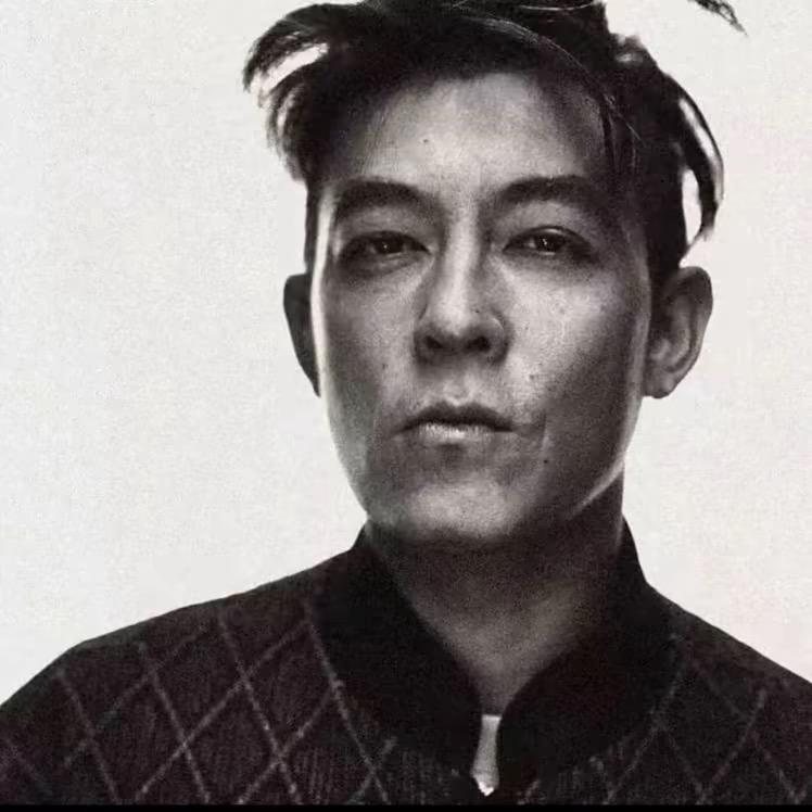 我的刀锋褪了色