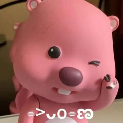 吻她左眼的泪痣.