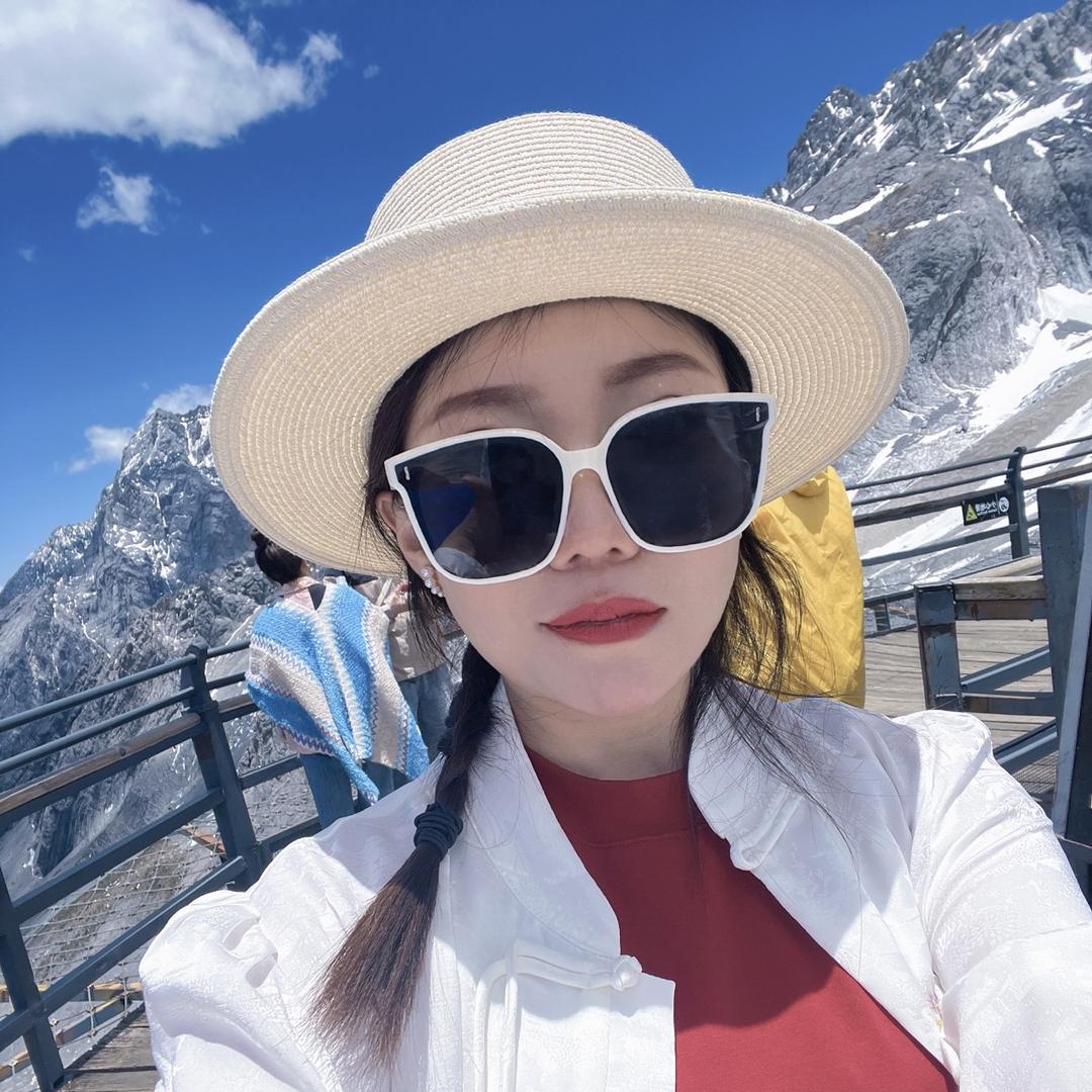 潘小倩
