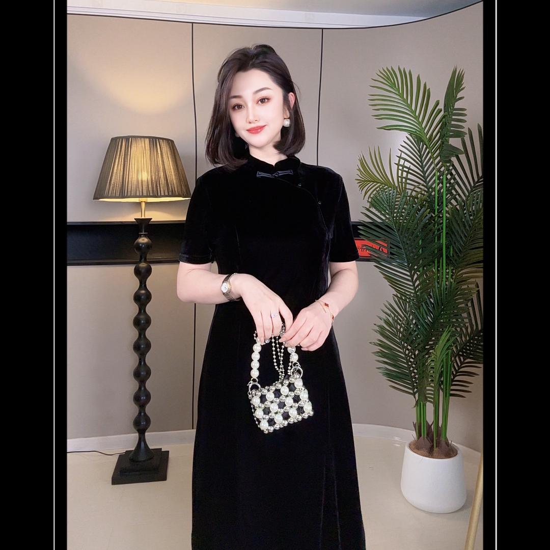 佳衣裳精品女装