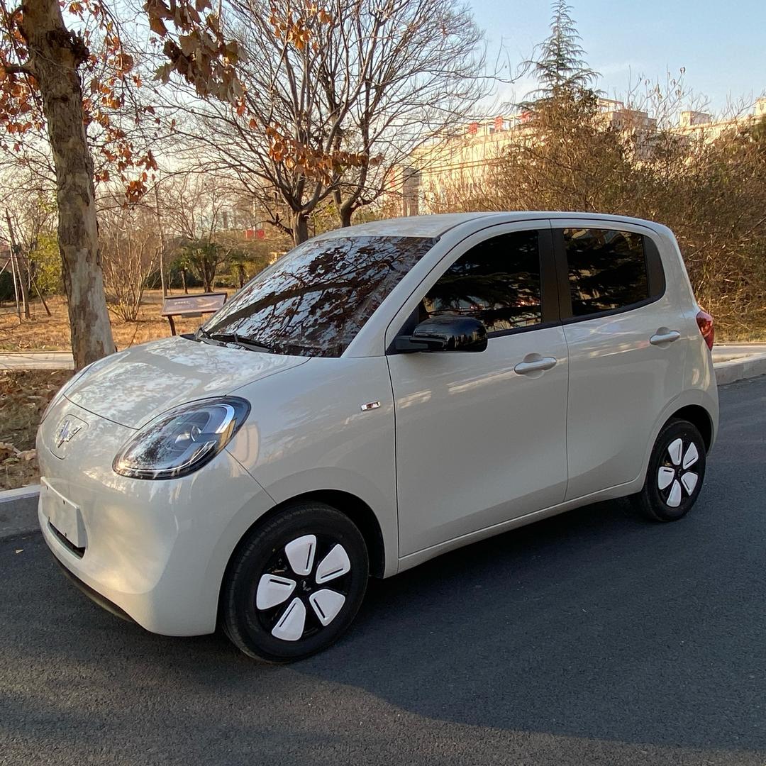 甜甜圈的五菱mini