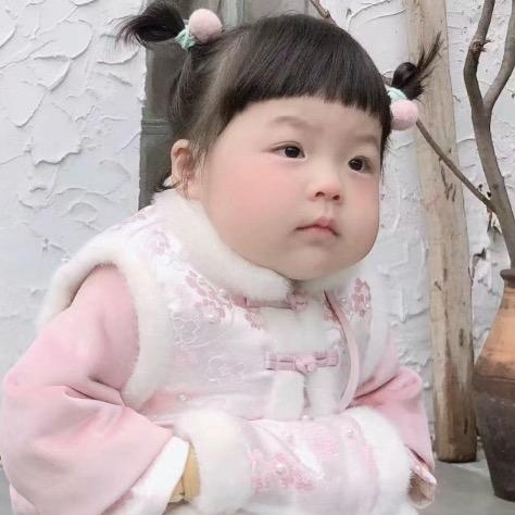 闷Esther
