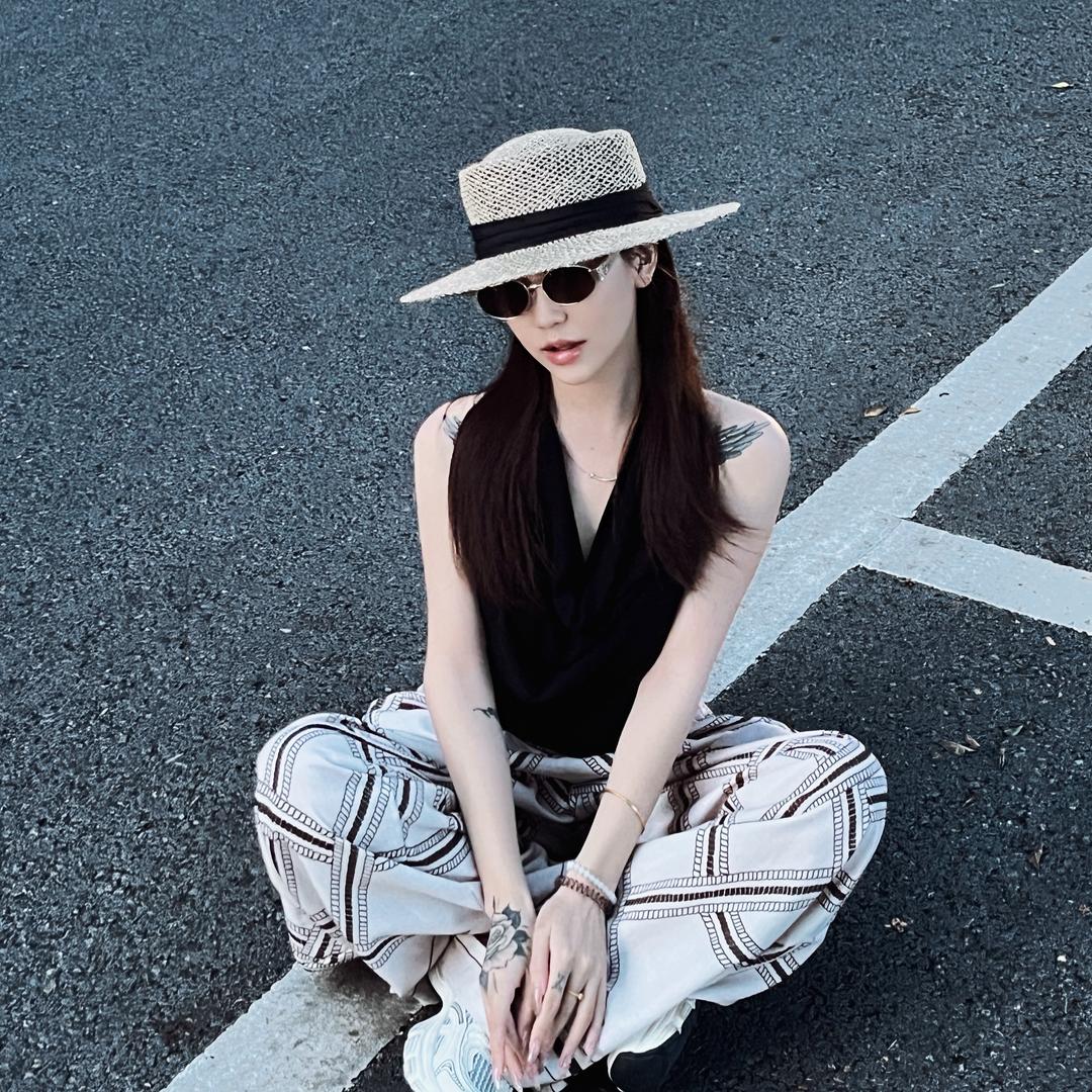 P  P  J   I  A💕👗