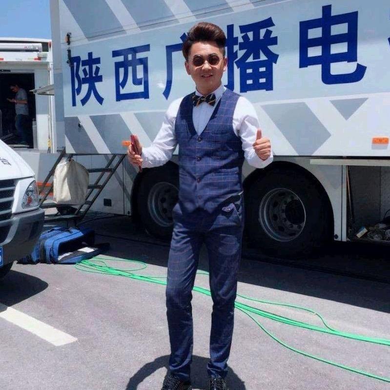 主持人黄欢（开心果）@抖音