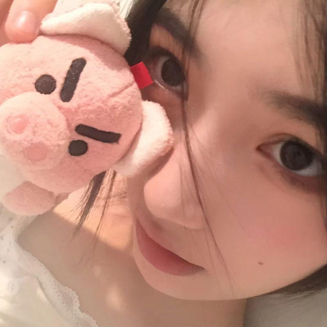 迪迦的炫彩黄金镶钻本命年红裤衩