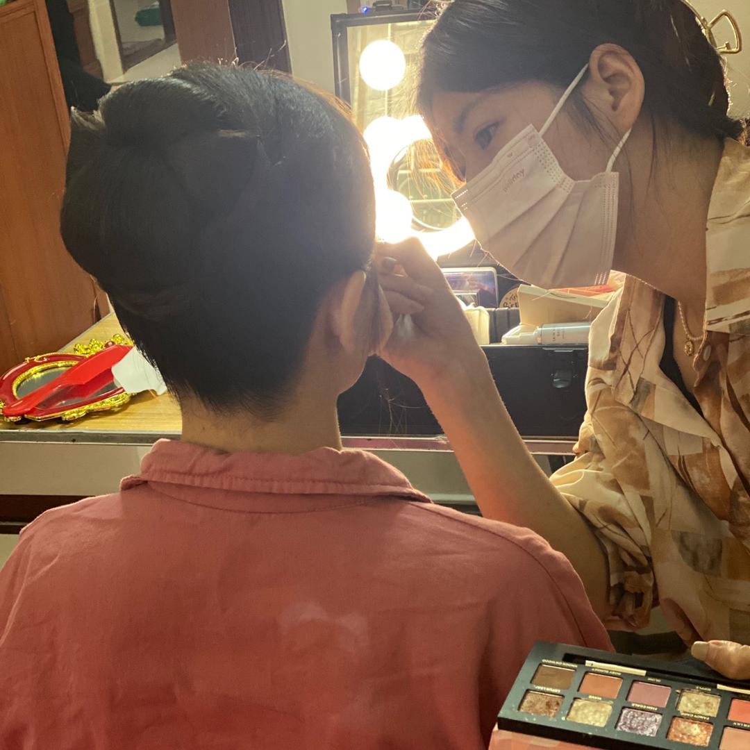 潮汕新娘化妆师