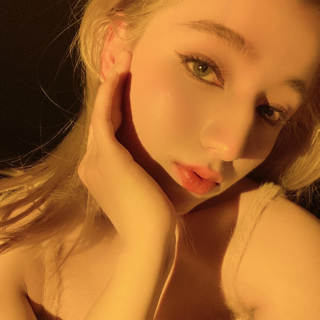 AngelinaMayia