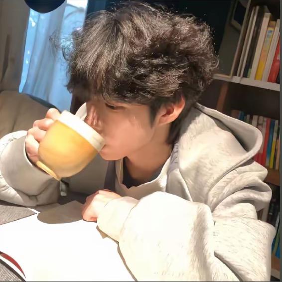 是雾是风又是雨