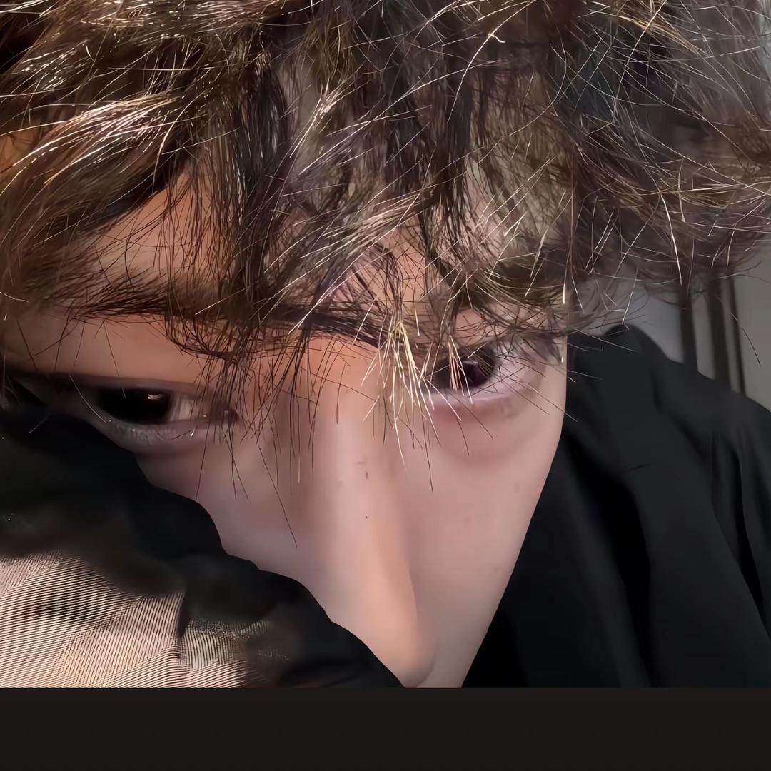 Tt.
