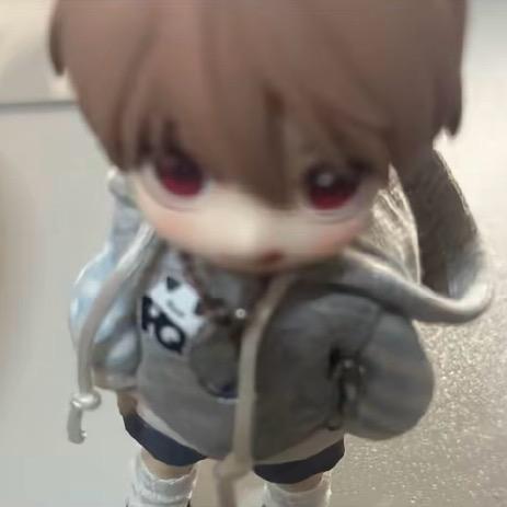 Yu