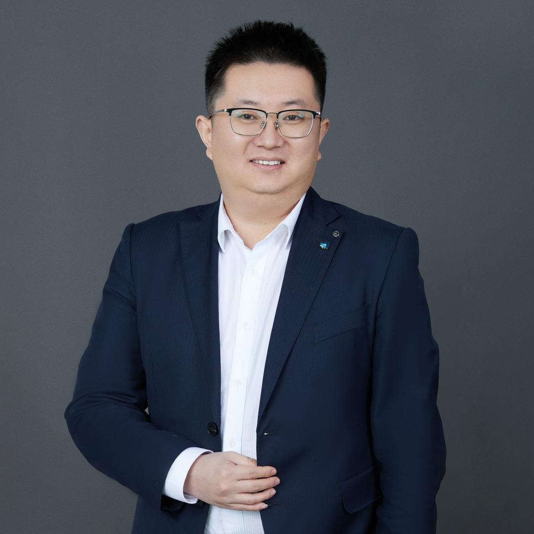 中升奔驰周伟(招销售)