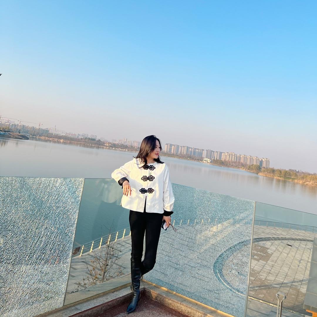 miss.飞飞☘️