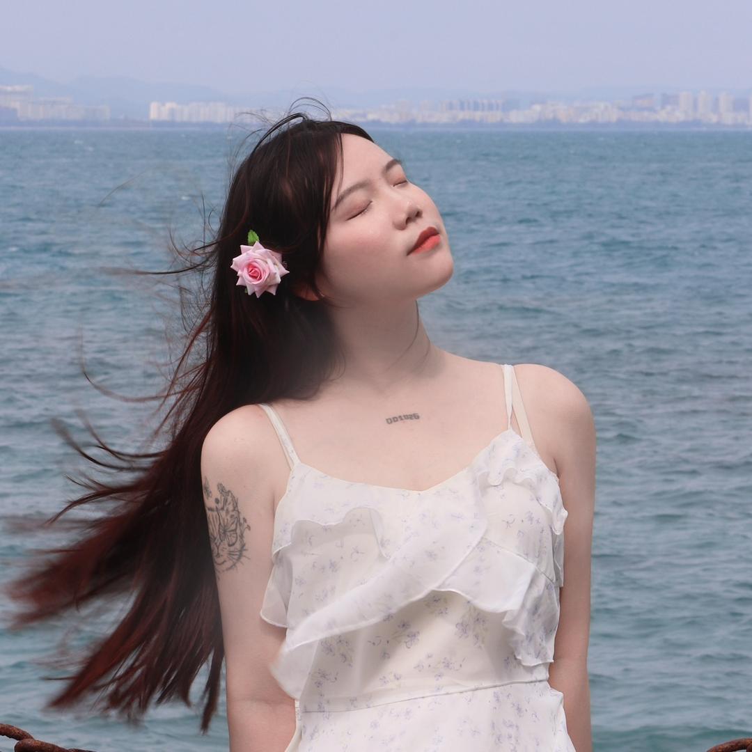 曲悦