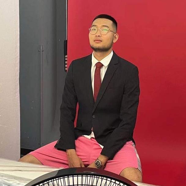 车速快过语速的三井