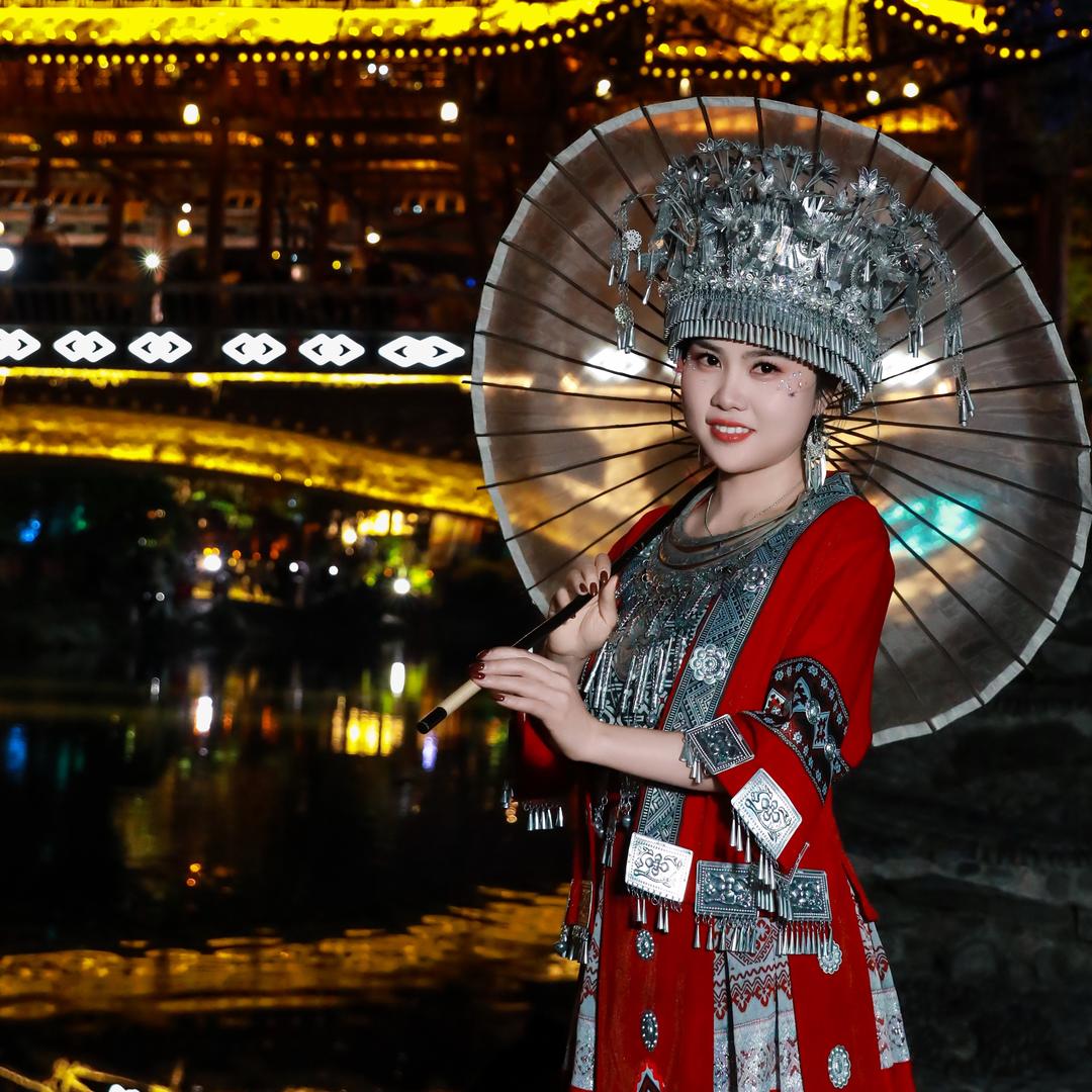 小燕子穿花衣♾️