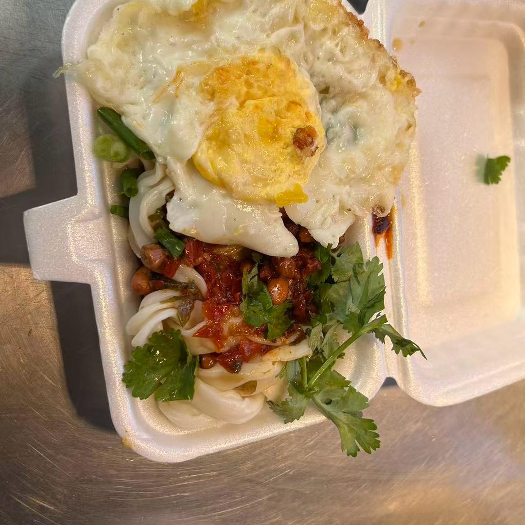 卖泡沫箱肠粉(批发)零售