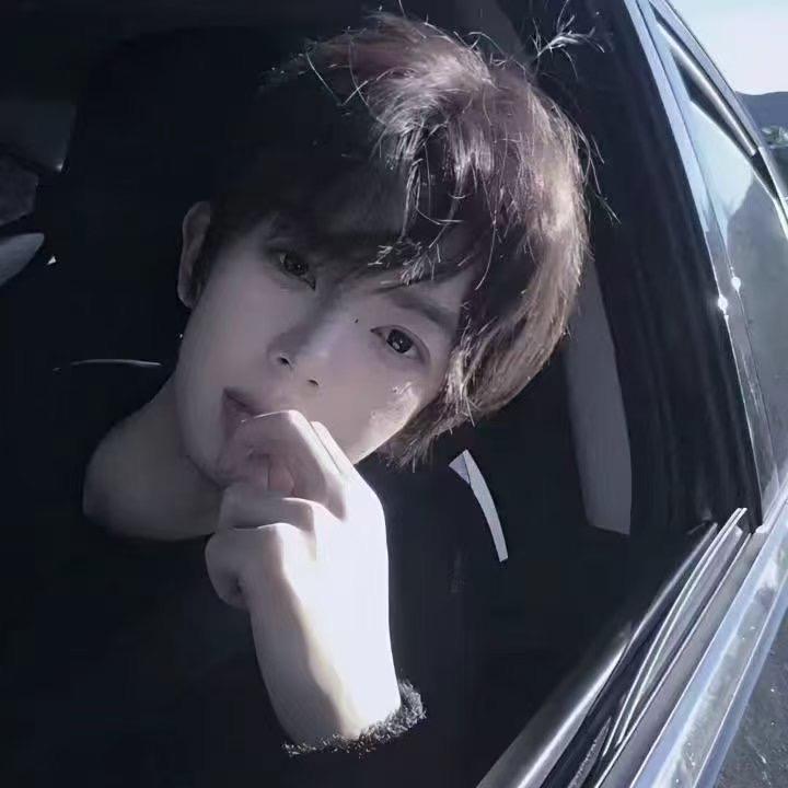 ㅤㅤㅤ小周