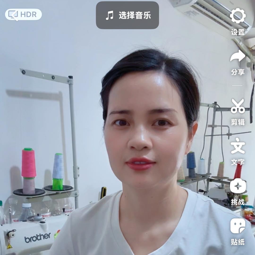 银姐做衣服